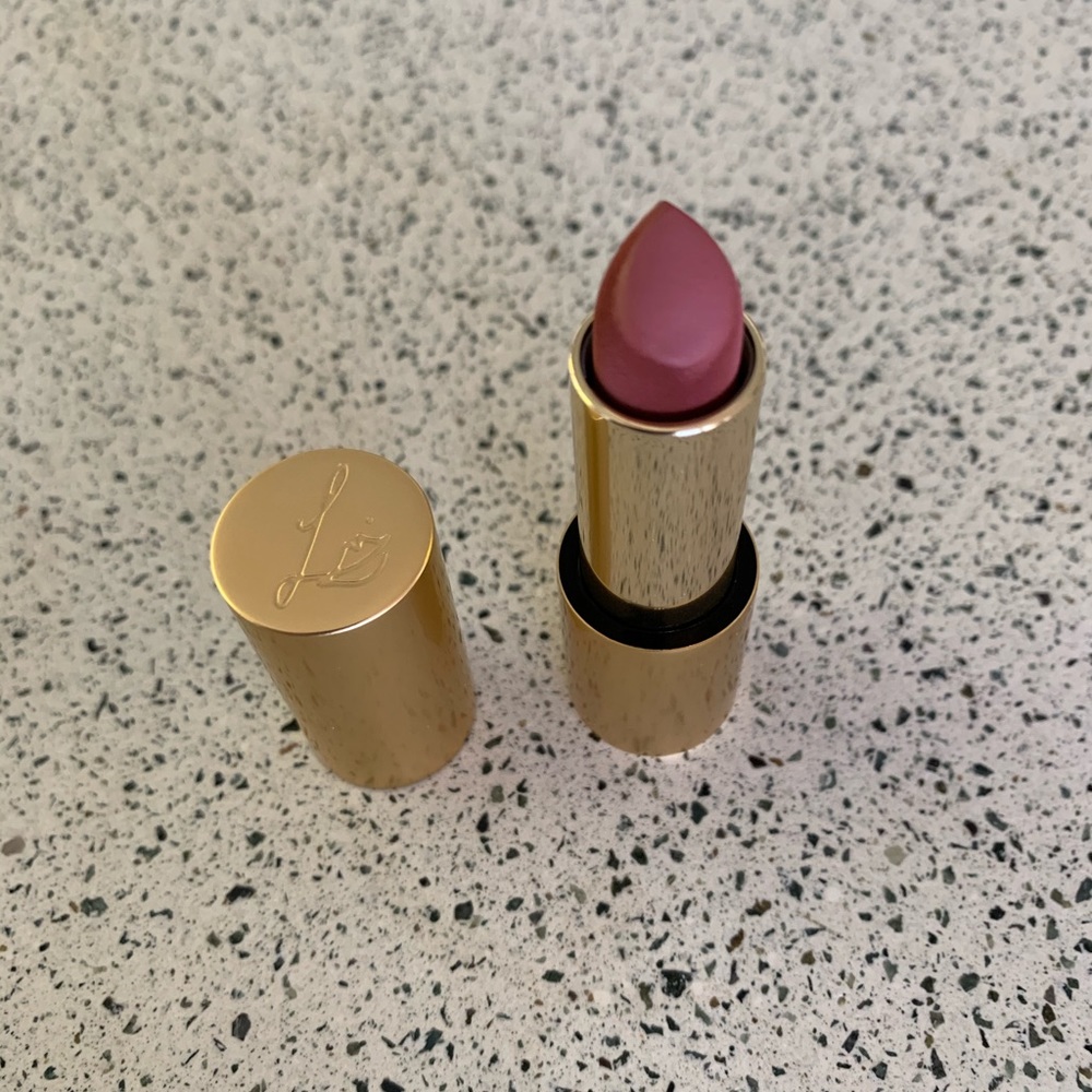 Lisa Eldridge Velvet Matte Lipstick in Velvet Muse